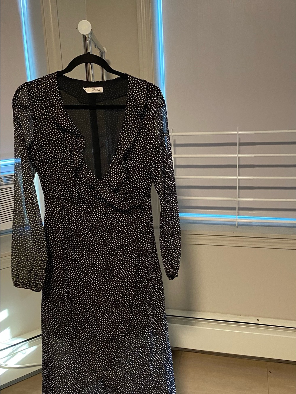 Polka Dot V-Neck Long Sleeve Midi Dress - Black/White